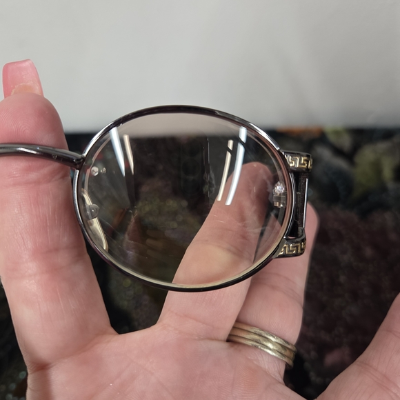 Versace Sunglasses - Picture 4 of 12